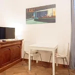 La Calmezza Mini Appartamento Al Centro Storico