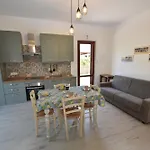 Trilocale Anfora - Zona Mare Con Spazio Esterno, Clima, Posto Auto