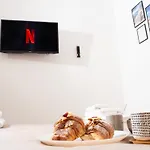 Pizzofalcone Home - Napoli A 5 Min Da P Plebiscito