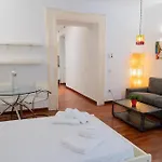 Cozy Apartment 33
