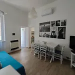 Gio-House