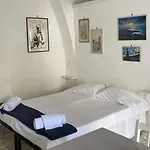 Casa Laurel