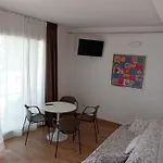 Hotel Flora