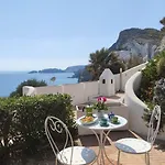 Maridea - Cave Suites Ponza