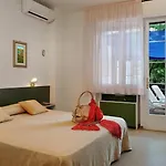 Hotel Plaza