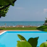 Wohnung Am Strand Mit Pool