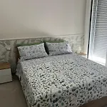 Alysia House