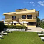 Villa Cinque