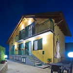 Gli Dei Gemelli Apartaments