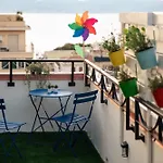 B&B Fuori Squadro - In Centro Con Terrazza Relax Vista Mare