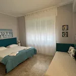 Bed And Coffee Rooms Portoferraio