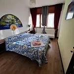 Happy House