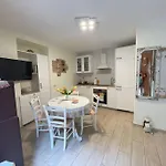 Lu-Lu Guest House