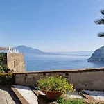 Apartment With Sea View A
