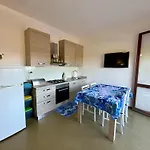 Casa A 100 M Dal Mare