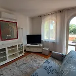 Biancolilla House