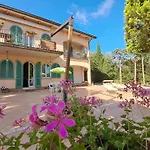 Biancolilla House