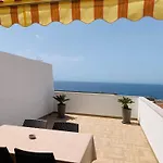 Emyteo Apartment
