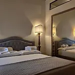 Residenza D'Epoca Cavaliere - Romantic Rooms