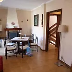 Villetta Giulietta-Casa Con Giardino E Parcheggio