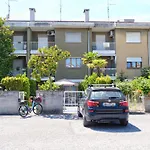 Villetta Giulietta-Casa Con Giardino E Parcheggio