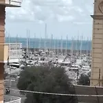 Alex'S House