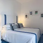Hotel Chiaia Di Luna