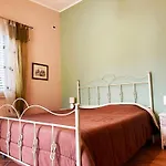 Villa In Scalea