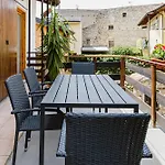 Cozy Castello