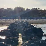 Golden Riviera No 7