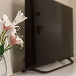 Suite Near River, Relax And Design Behind The Tower