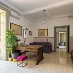 New Design Apartment In Naples