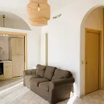 Sunny Apartment