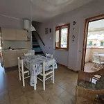 L06 Trilocale A 300 Mt Dal Mare