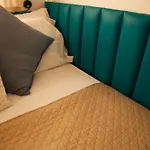 Roussev Apartment - Coastal Gem - Anzio
