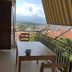 Yucca Apartment Scalea