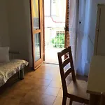 Yucca Apartment Scalea