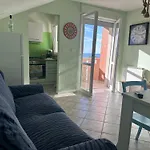 Luminoso Apt Vista Mare Misano Con Balcone