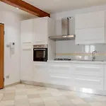 Palazzo Teatro Vecchio - Holiday Suites Salo