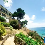 Caminia - Secret Oasis Beach