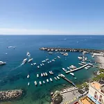 Apartments Amalfi Design Sea View Accessible By 250 Steps