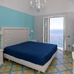 Apartments Amalfi Design Sea View Accessible By 250 Steps