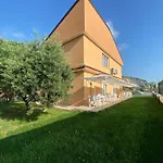 Il Giardino Delle Rose