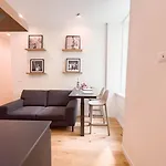 Imbriani 2B Tirabora Short Rent