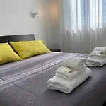 Central Petacciato-Guest House