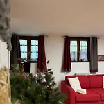 Abri Des Cimes, Dormire Tra Pietra E Legno Cir 0124