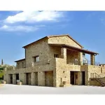 Casale Tramonto Comfortable Holiday Residence