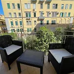 Nella'S Carlo III Apartment