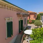 Villa Liberty Rosa