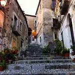 Appartamento Vista Mare In Centro Storico